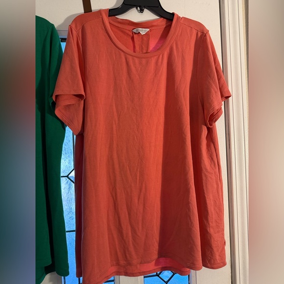 Women’s top bundle 2X - Picture 4 of 6